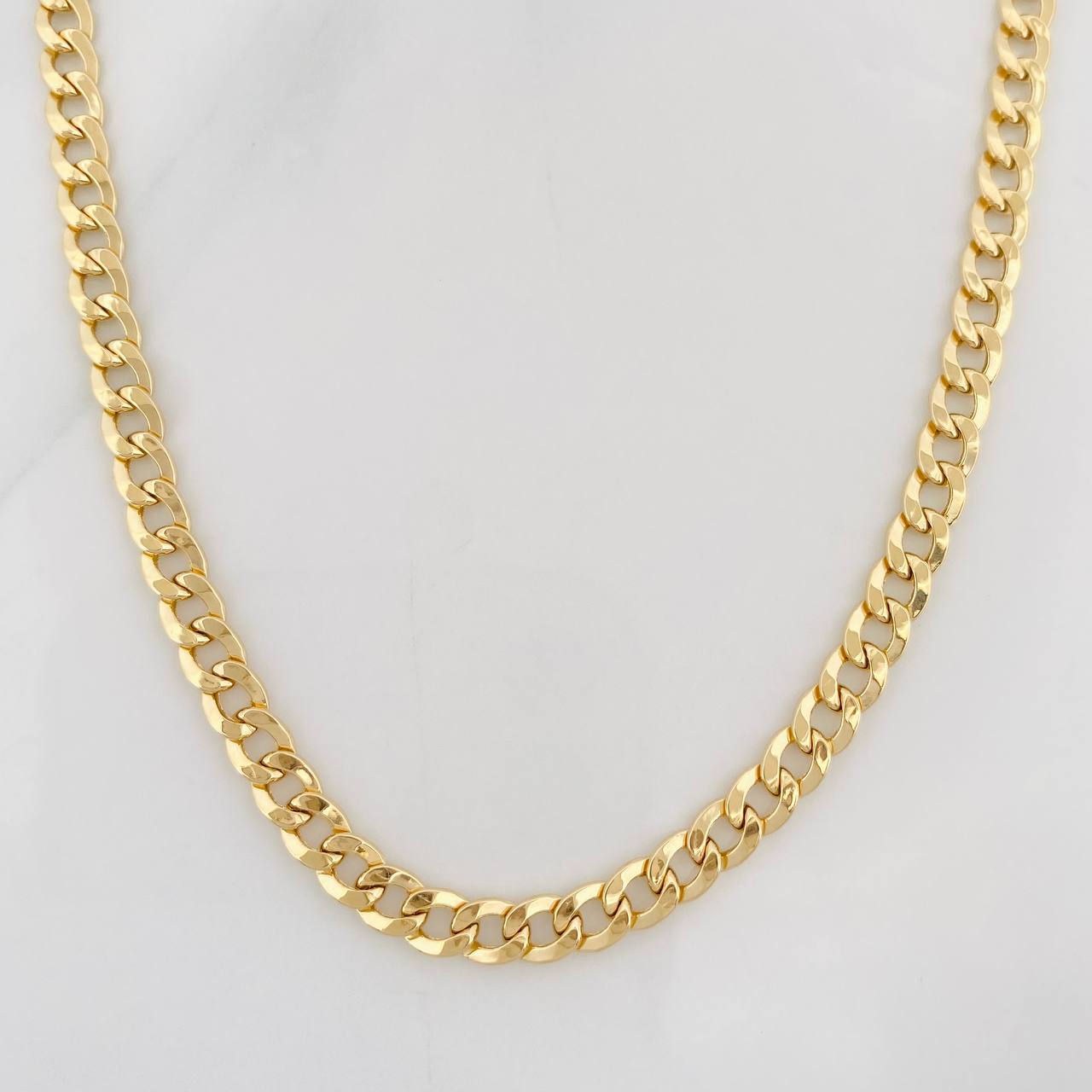 Cadena Cubana 7.3g / 24 in / 4.18mm Oro Amarillo 18K