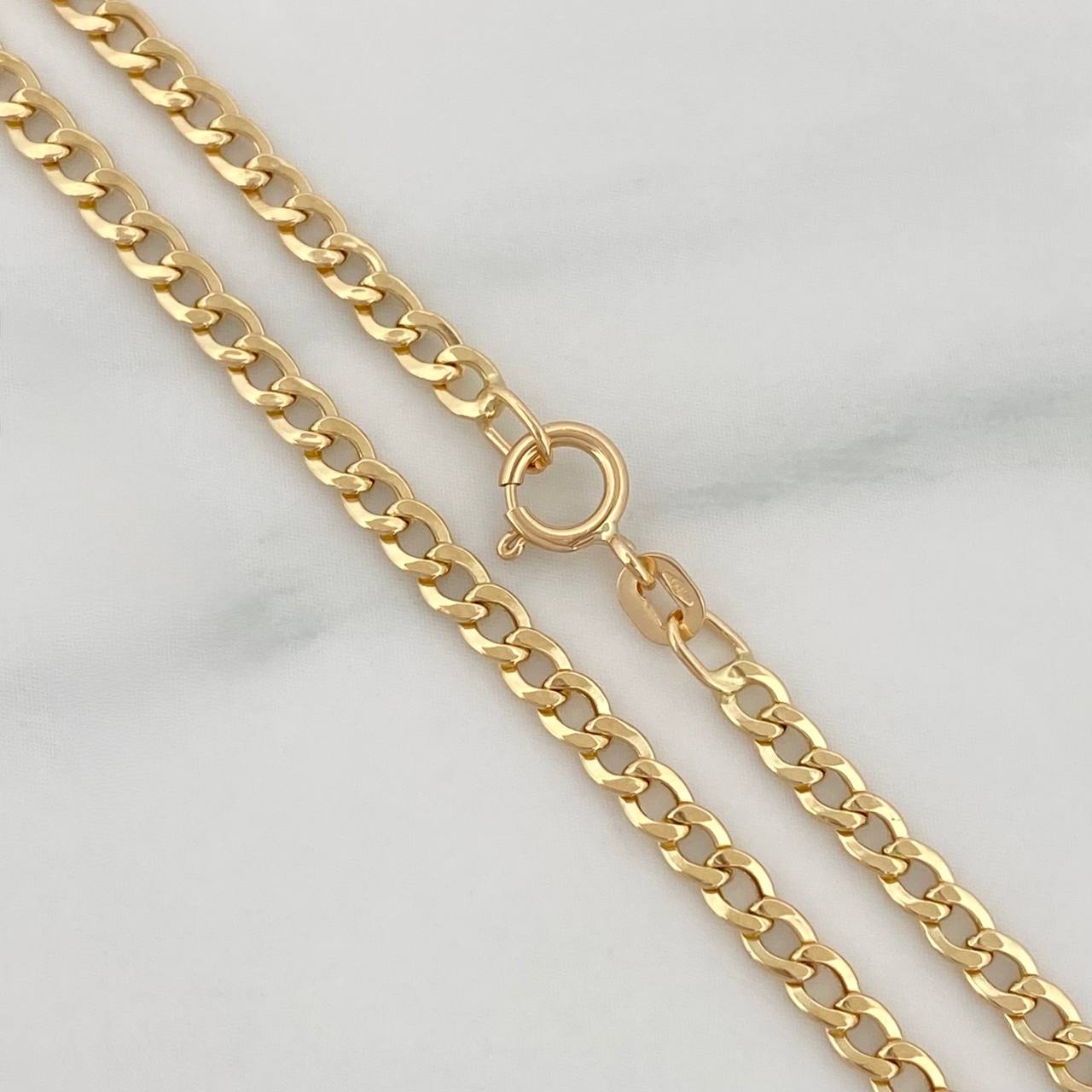 Cadena Cubana 2.2g / 18 in / 2.3mm Oro Amarillo 18K