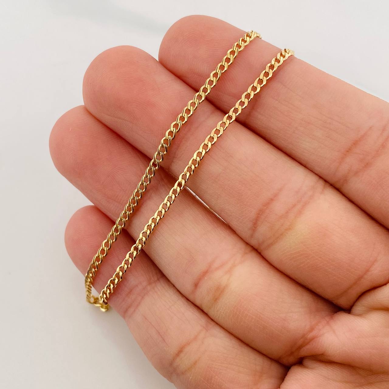 Cadena Cubana 1.8g / 18 in / 1.92mm Oro Amarillo 18K