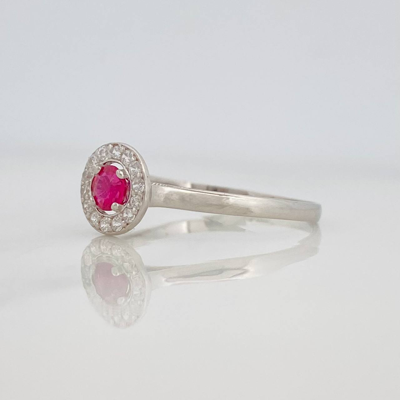 Anillo Halo Rubí 0.25pts 1g / T7 1/4 Plata 925