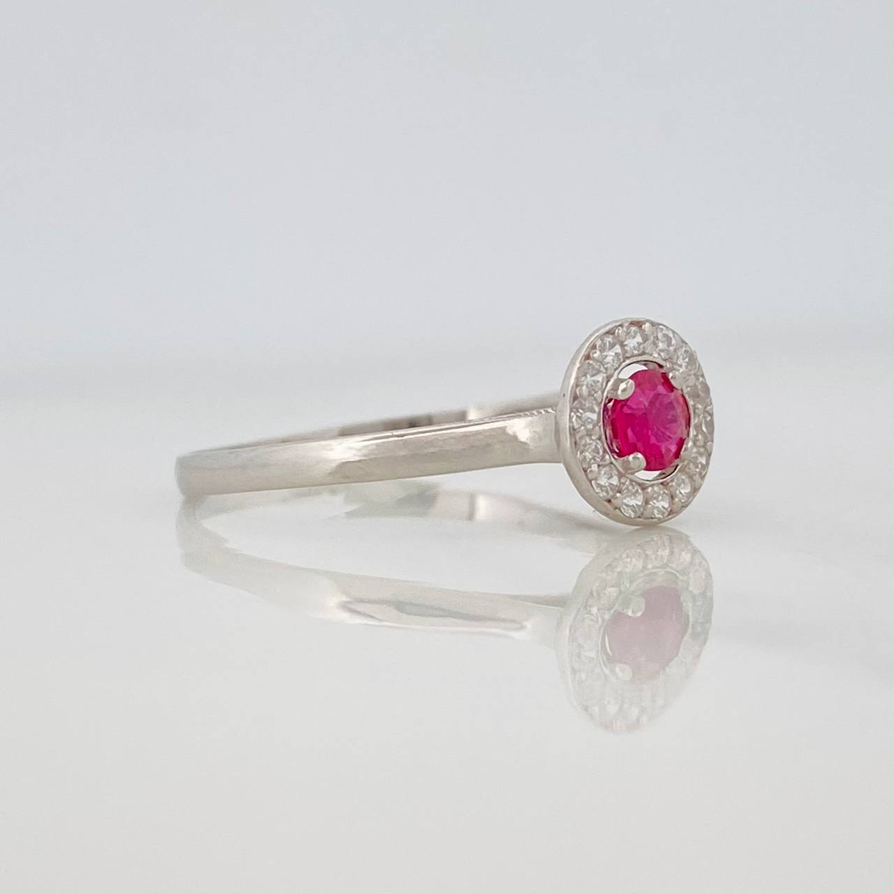 Anillo Halo Rubí 0.25pts 1g / T7 1/4 Plata 925