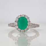 Anillo Halo Esmeralda 90pts 2.85g / T6 1/2 Plata 925