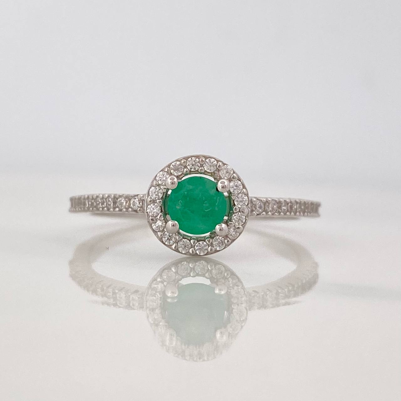 Anillo Halo Circular Esmeralda 0.28pts 1.3g / T6 1/4 Plata 925