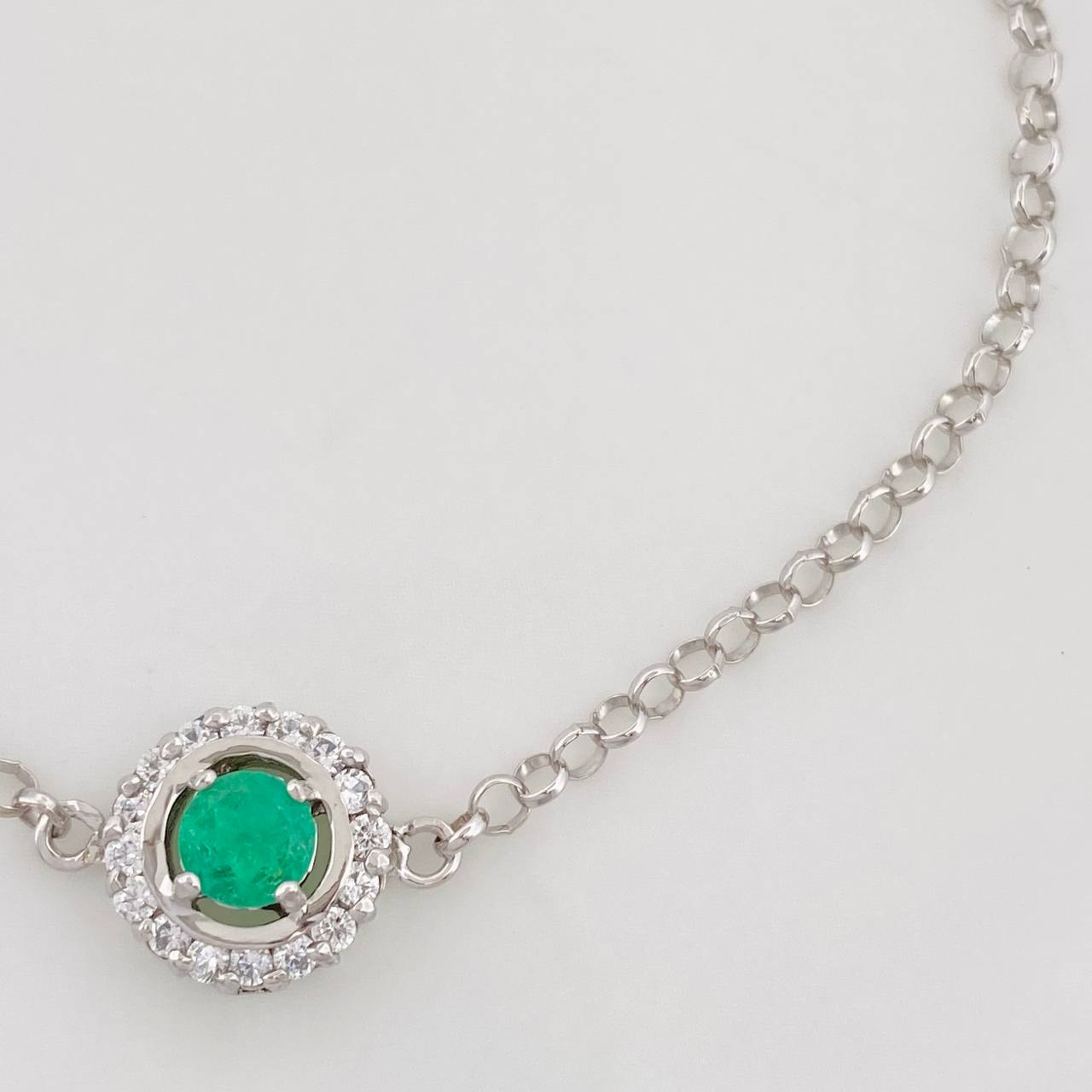 Pulso Aro Seguido Halo Esmeralda 0.38pts 2.15g / 7 in / 1.28mm Plata 925
