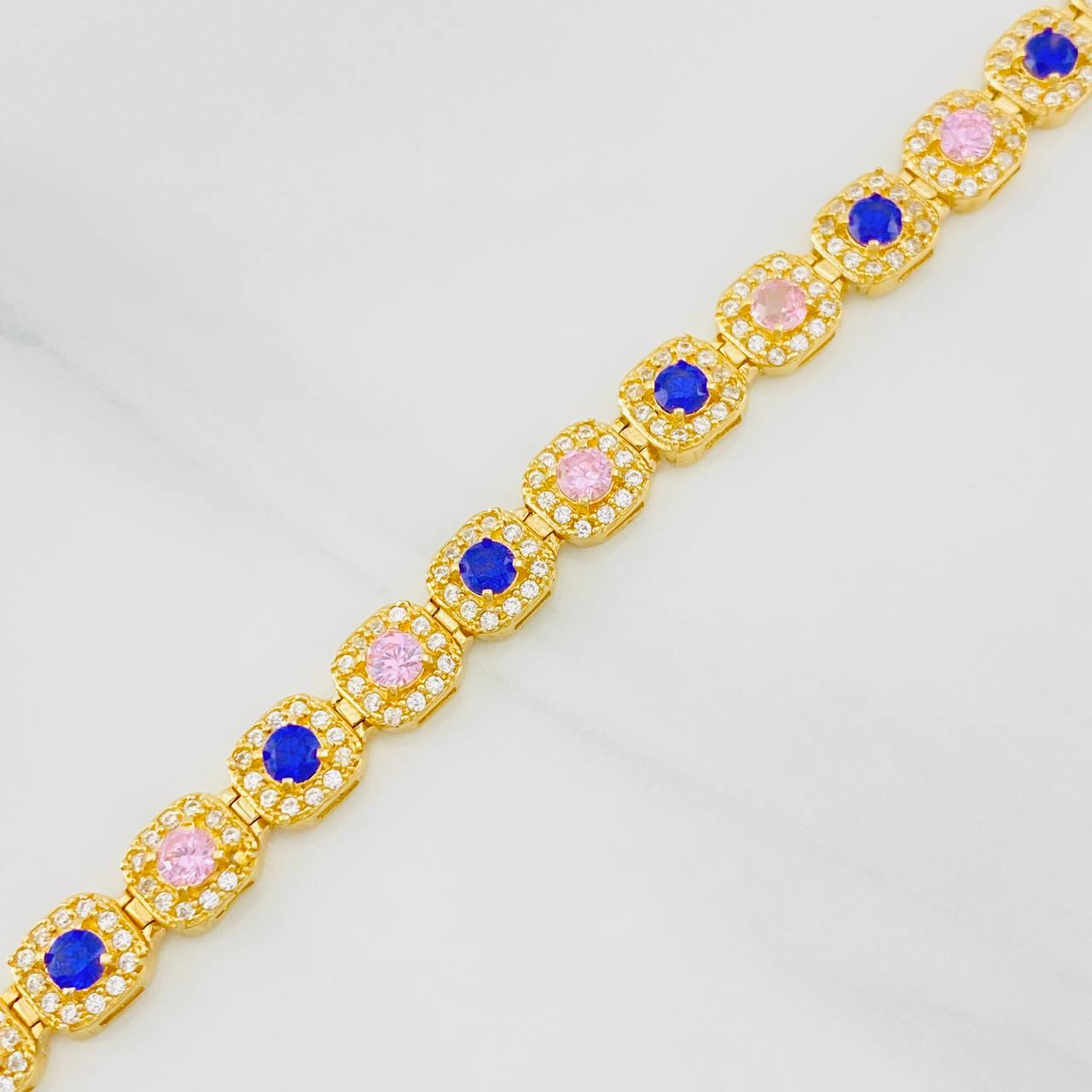 Tennis Bracelet 13.15g / 7 3/4 in / 6.16mm 18K Yellow Gold