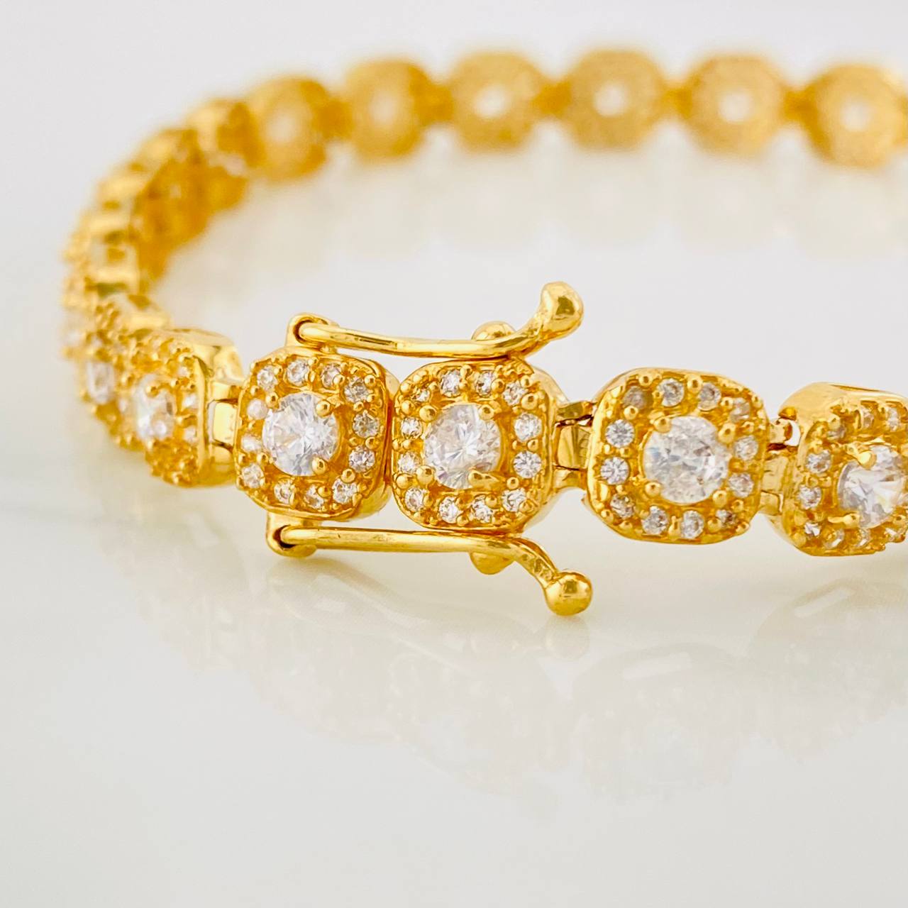 Pulso Tennis 13.75g / 7 1/2 in / 6mm Oro Amarillo 18K