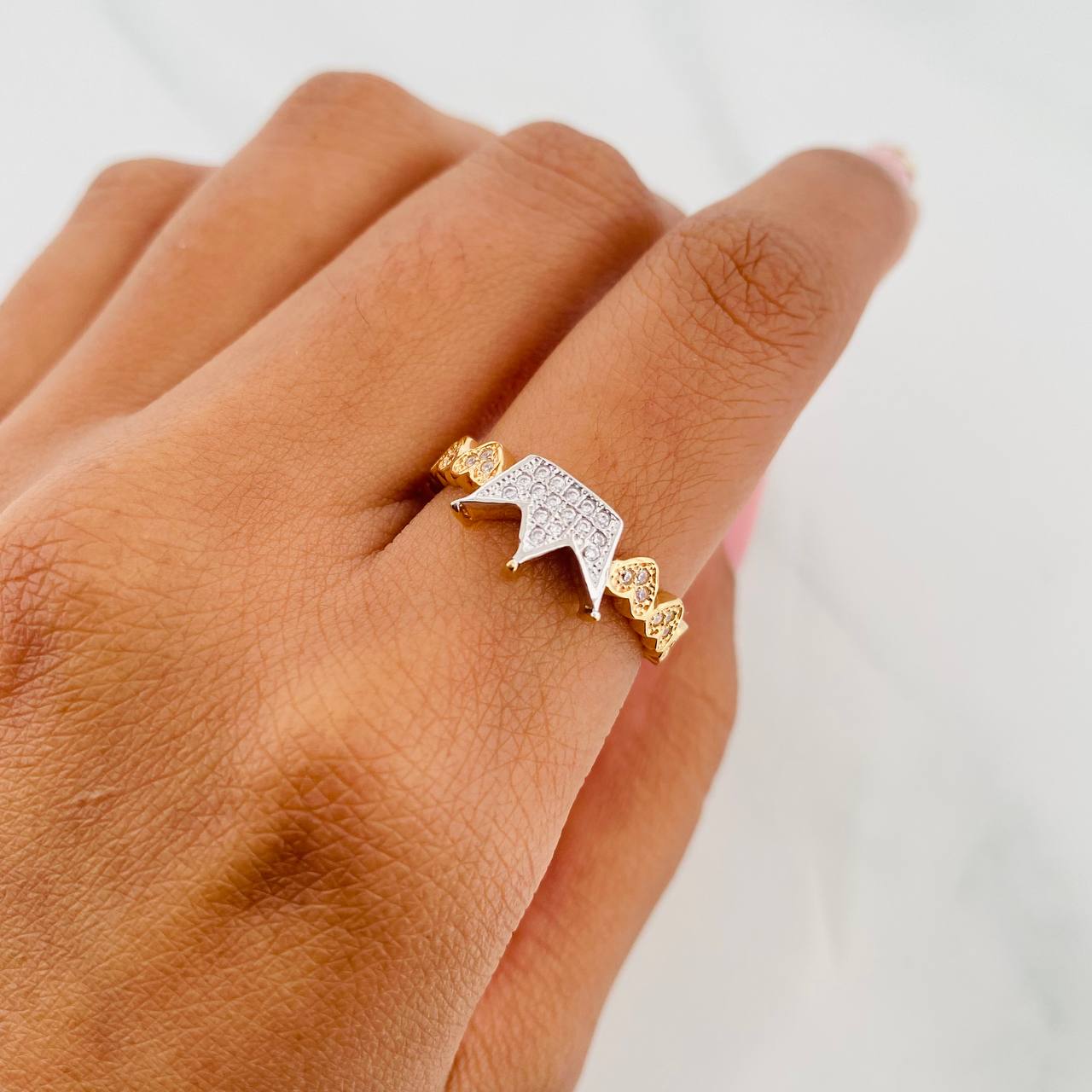 Crown Hearts Ring 2.85 g / T6 3/4 Two Yellow White Gold 18K