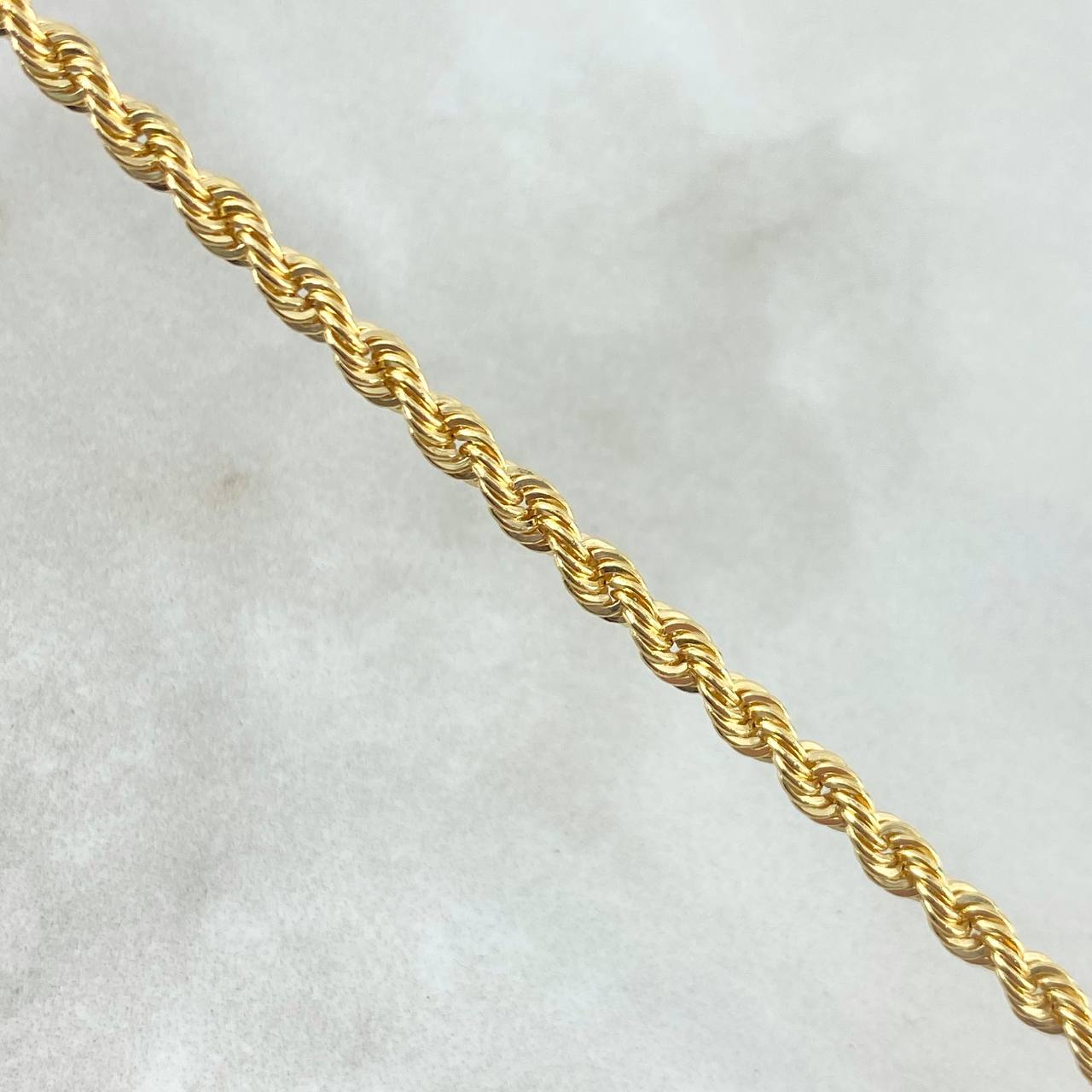 Rope Chain 2 g / 23 3/4 in / 1.7 mm Yellow Gold 18K