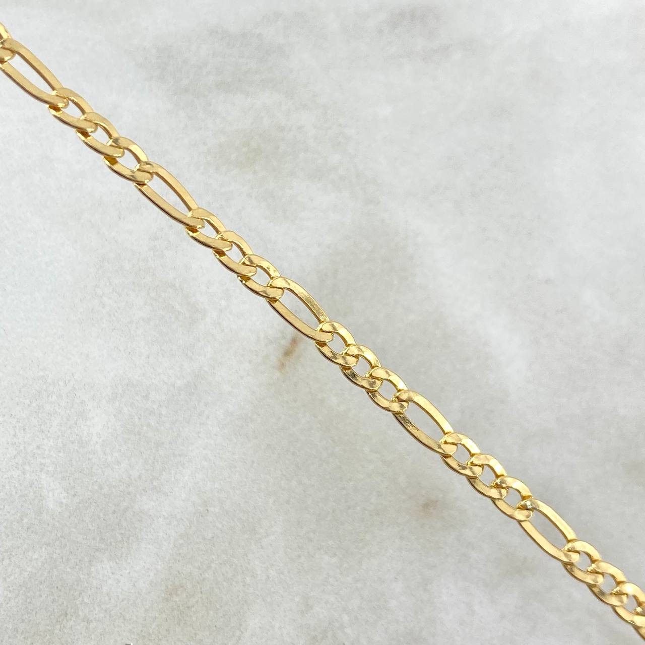 Cadena Figaro 2.9 g / 24 1/4 in / 2.8 mm Oro Amarillo 18K