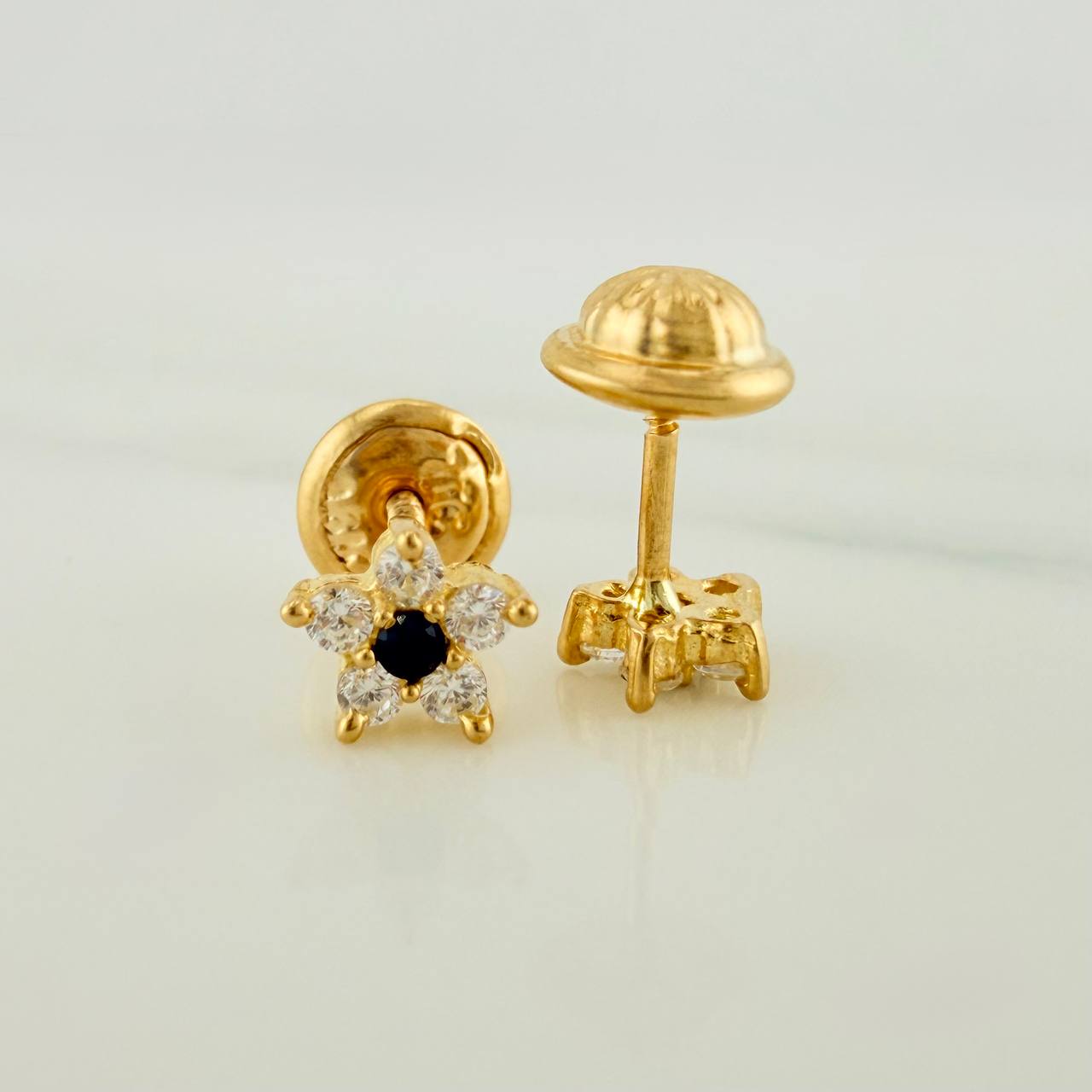 Flower Stud Earrings 0.85gr / 3.4mm Yellow Gold 18K &