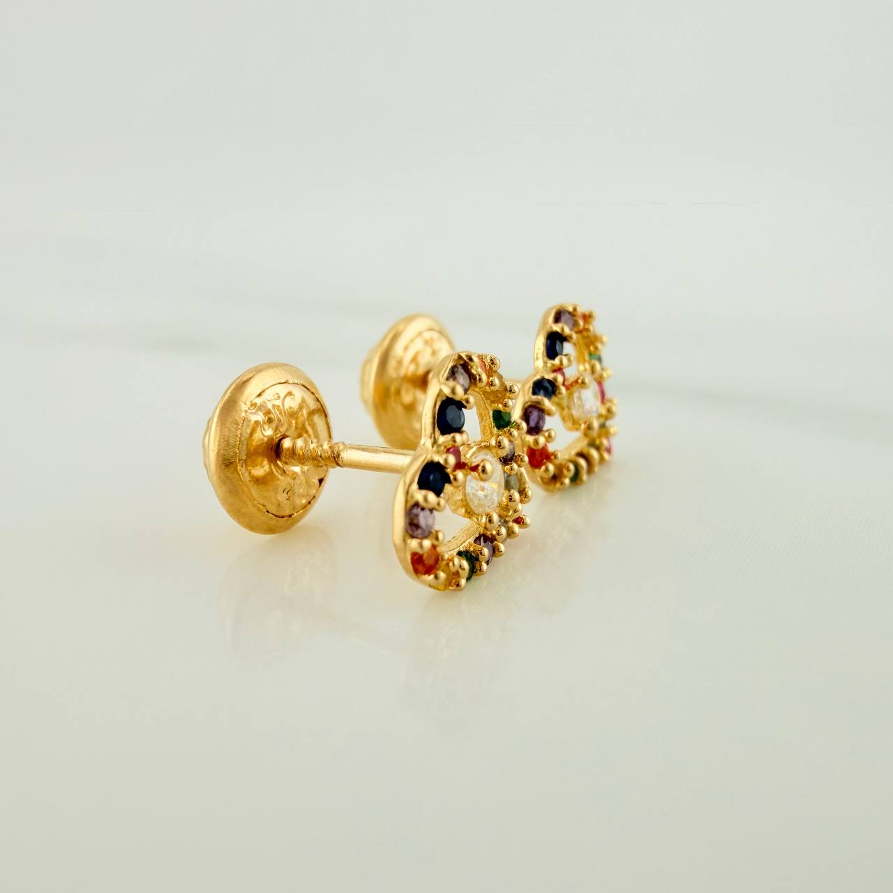 Heart Stud Earrings 0.9gr / 7.37mm Yellow Gold 18K &