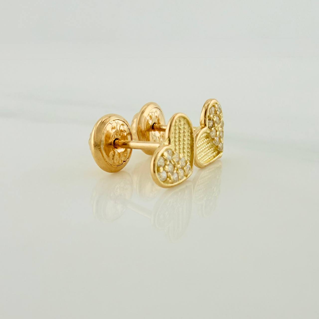 Heart Half Sparkle Stud Earrings 0.85gr / 7.16mm Yellow Gold 18K &