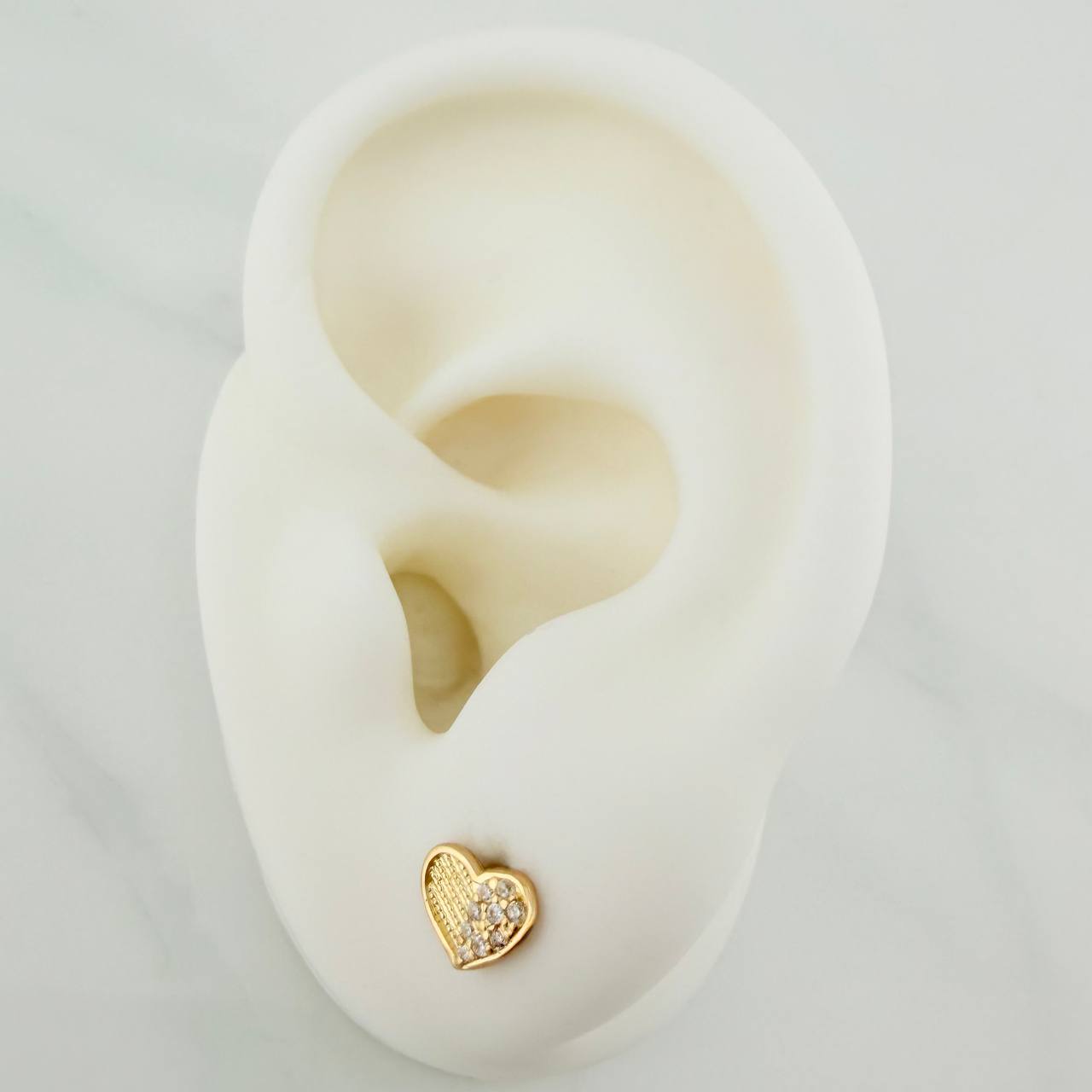 Heart Half Sparkle Stud Earrings 0.85gr / 7.16mm Yellow Gold 18K &