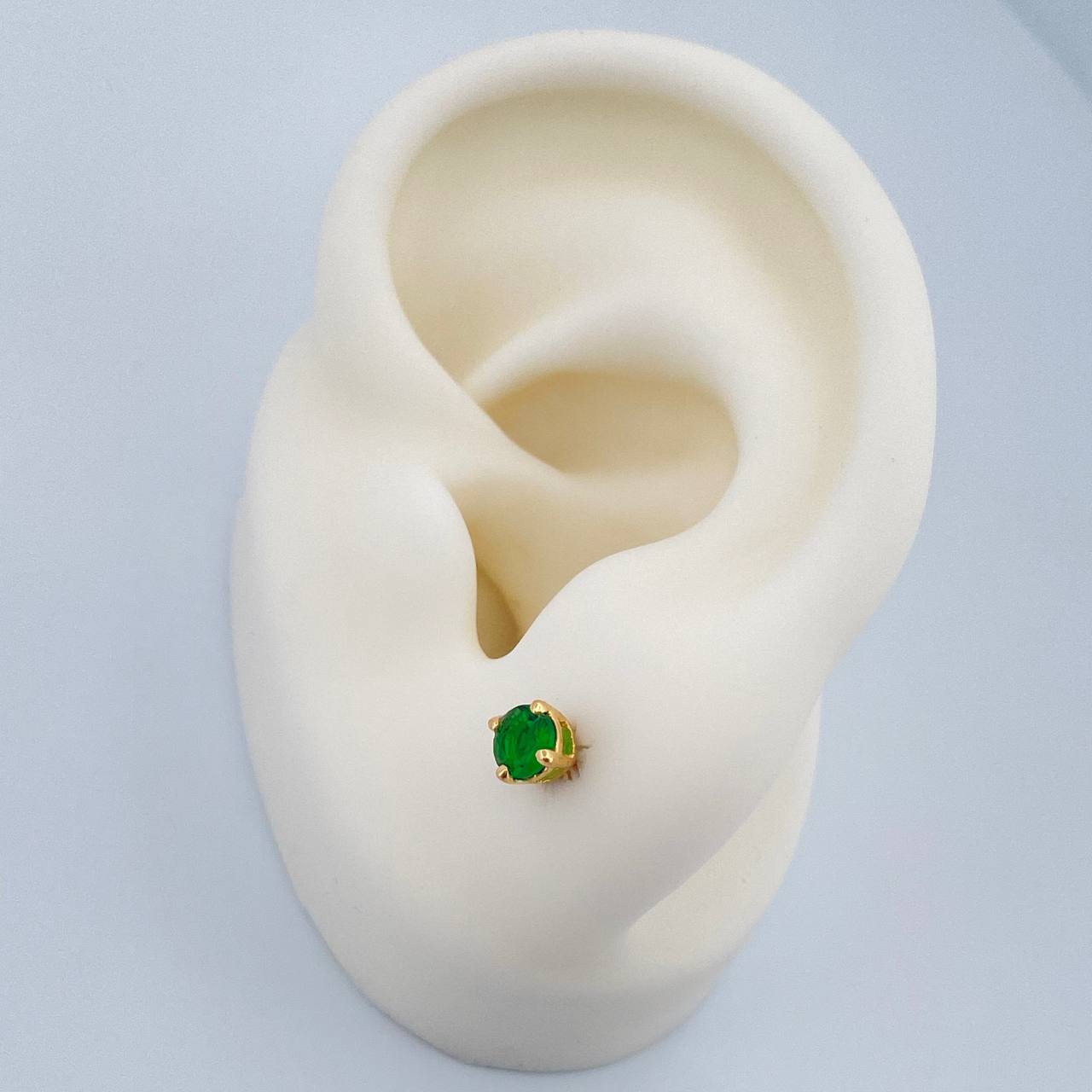 Stud Earrings Bezel 0.85gr / 18K Yellow Gold %