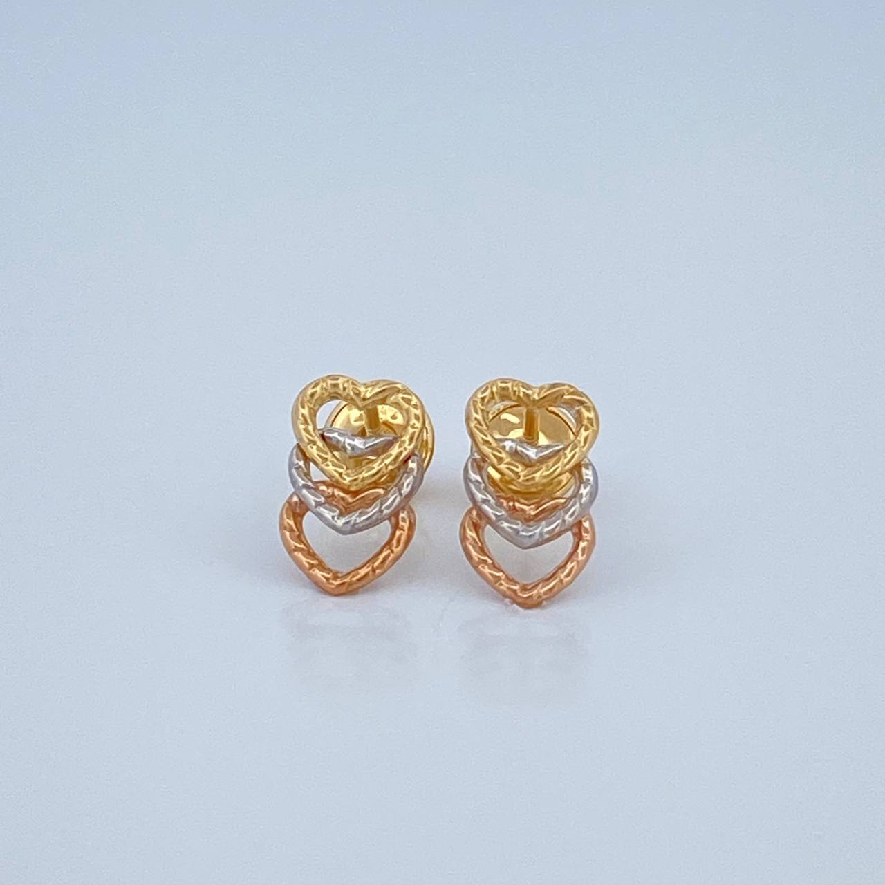 Three Hearts Stud Earrings 0.65gr / 6.1mm Three Golds 18K %