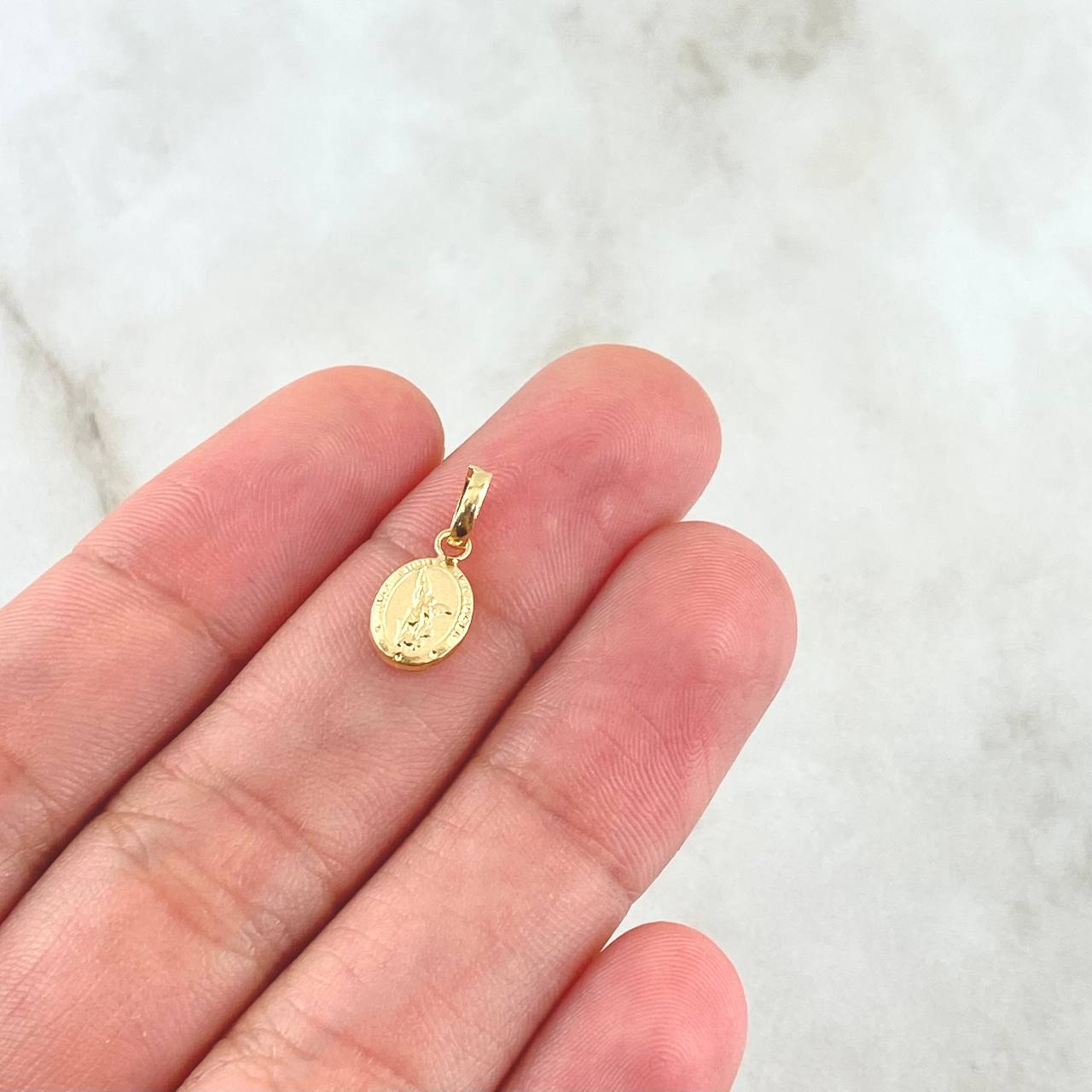 Pendant San Miguel Arcangel 0.35gr / 1.5cm / Smooth 18K Yellow Gold