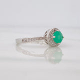 Anillo Halo Circular Esmeralda 40pts 1.65g / T5 3/4 Plata 925