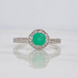 Anillo Halo Circular Esmeralda 40pts 1.65g / T5 3/4 Plata 925