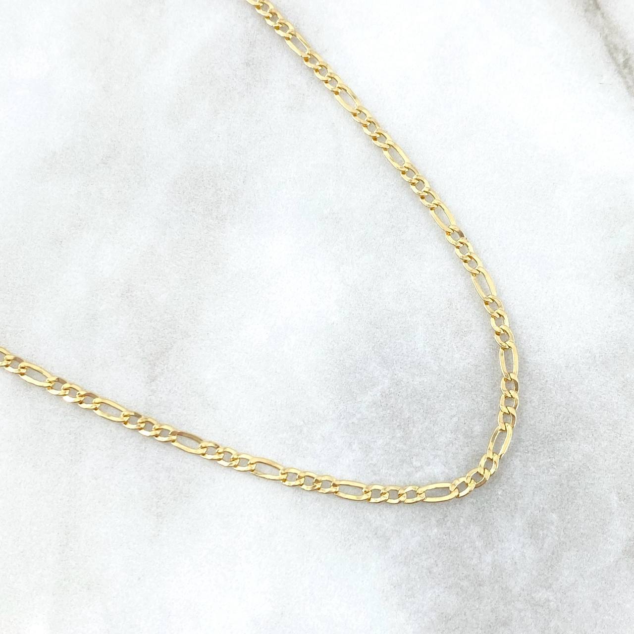 Figaro Chain 3.7gr / 27 1/2 in / 18K Gold +1 ©