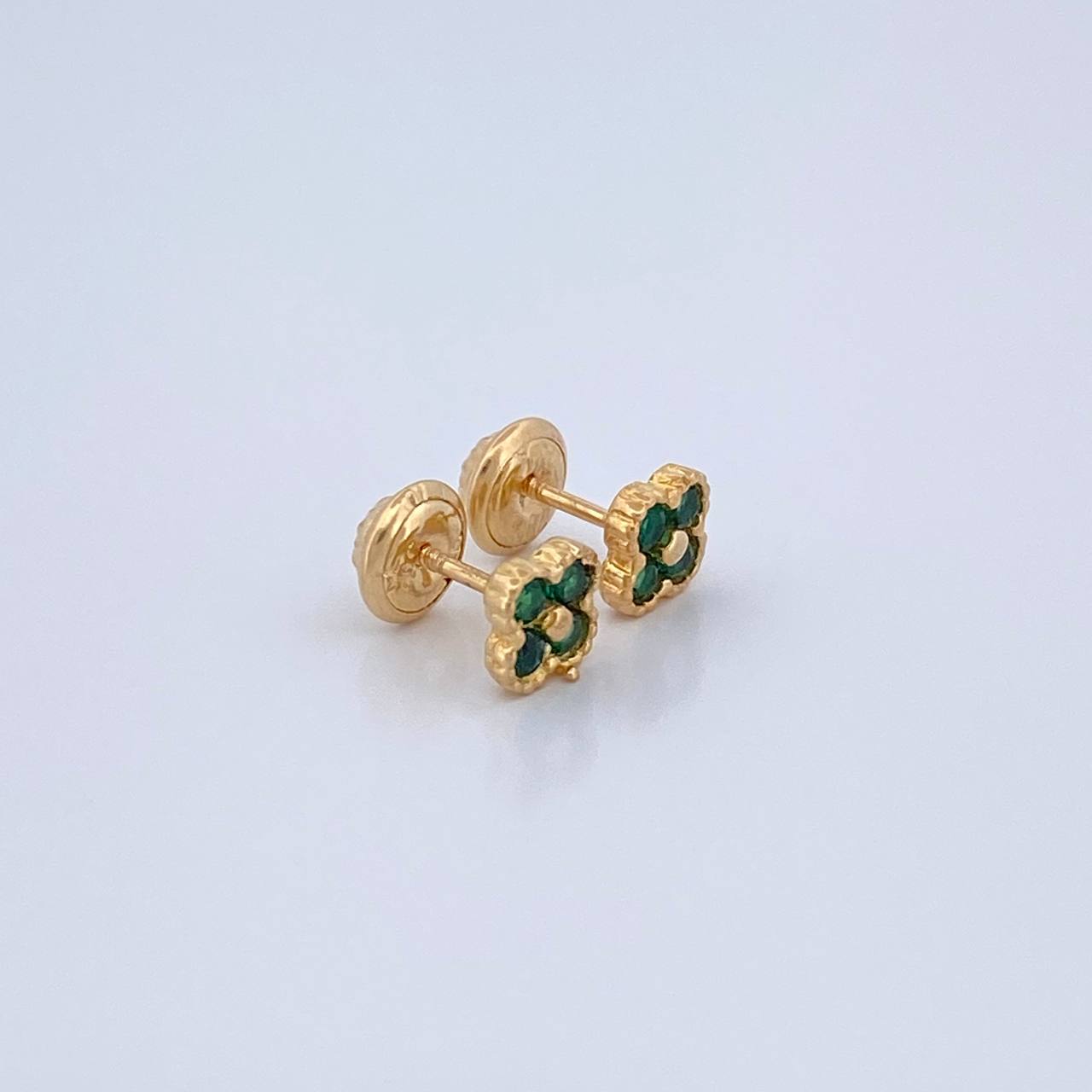 Topos Trebol 1.05gr / 5.32mm Oro Amarillo 18K &