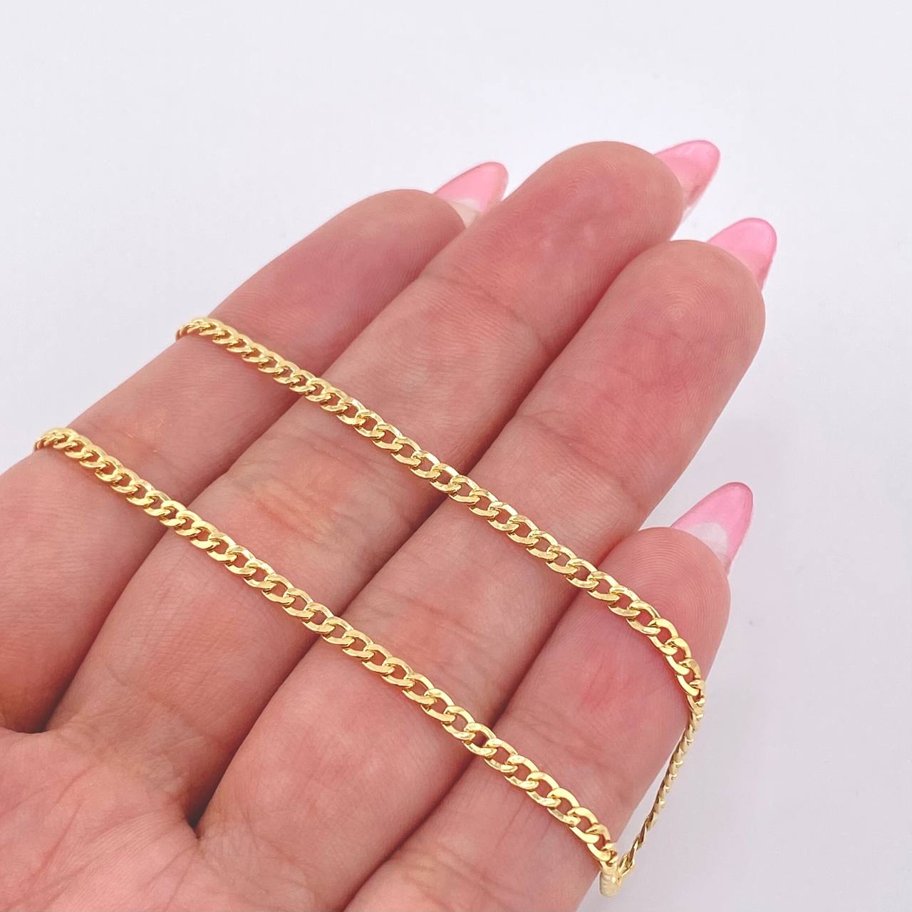 Cadena Cubana 3.6gr / 15 3/4 in / 2.7mm Oro Amarillo +1 18K *