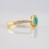 Anillo Halo Solitario Esmeralda 0.11pts Diamantes 0.13pts 2g / T7 1/2 Dos Oros Amarillo Blanco 18K