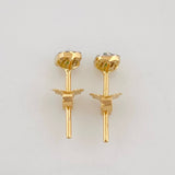 Stud Earrings Square Halo Emeralds 0.08pts Diamonds 0.14pts 1.05g / in / 4.17mm Yellow Gold 18K