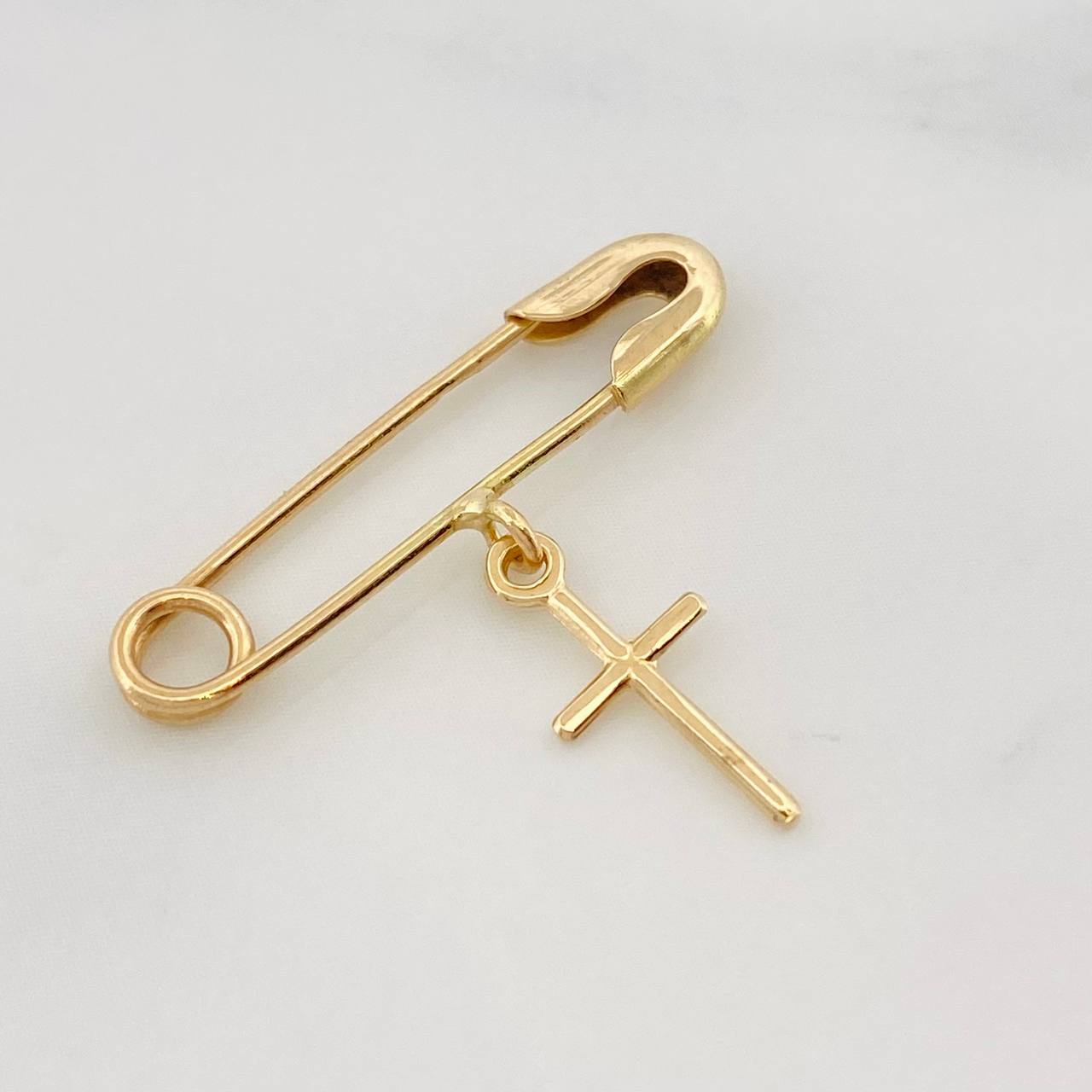 Dije Gancho Nodriza Cruz 0.8g / 3/4 in Oro Amarillo 18K
