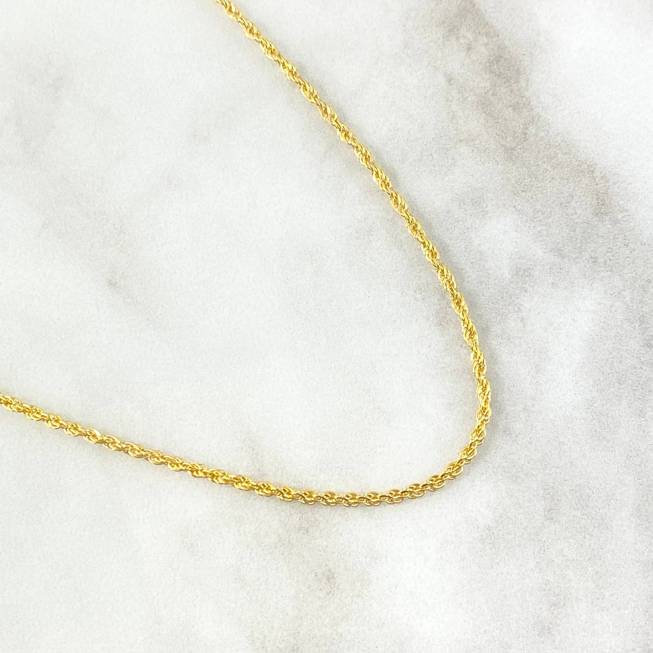 Cadena Lazo 2.15gr / 50cm / 1.6mm Oro Amarillo +3 18K