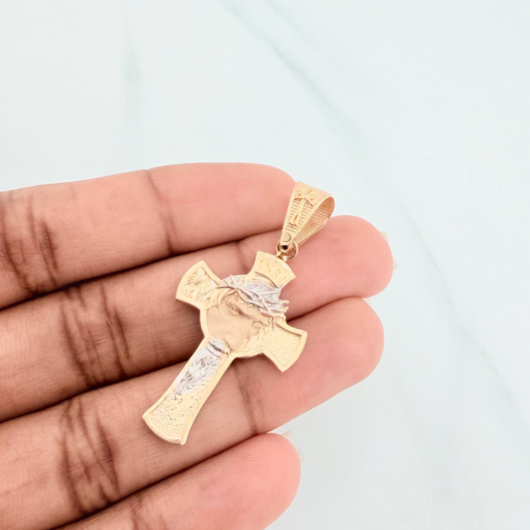 Dije Cruz Rostro Cristo 5.65 g / 1 3/4 in Dos Oros Amarillo Blanco 18K