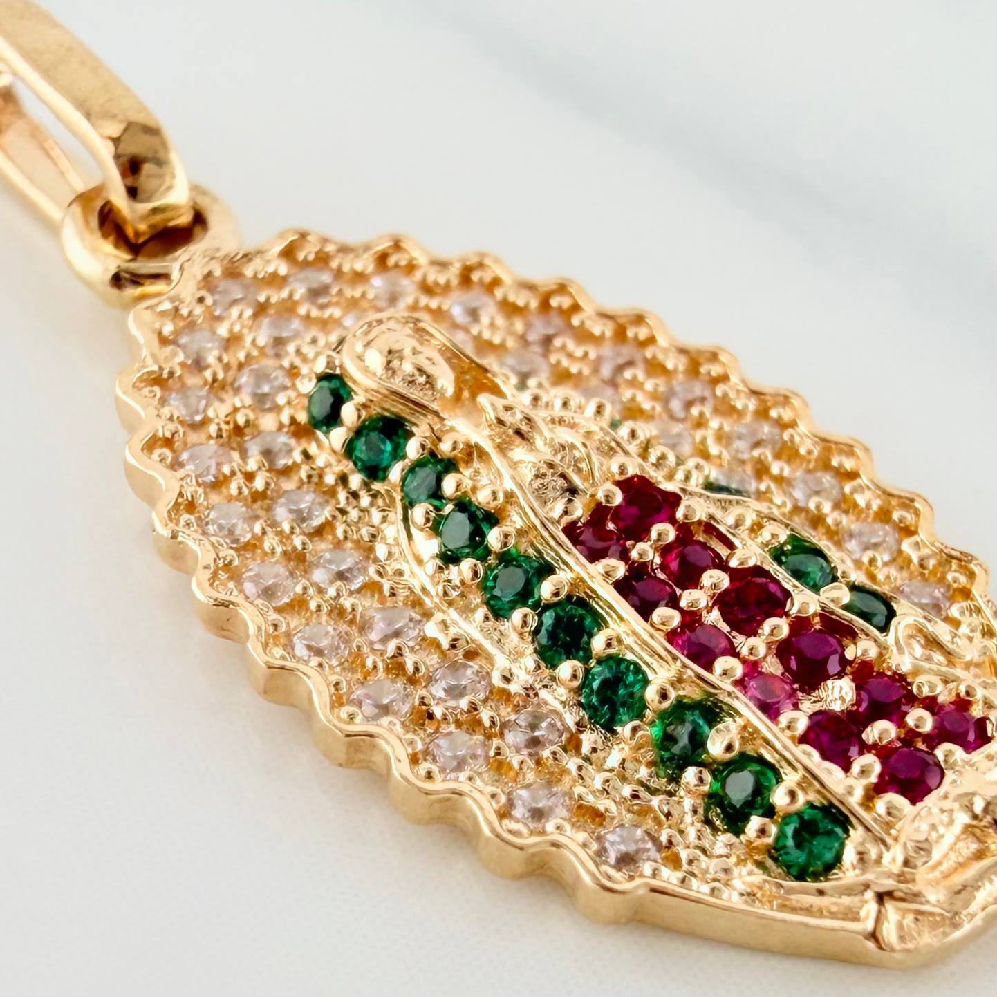Dije Virgen Guadalupe 1.9 g / 1 in Oro Amarillo 18K