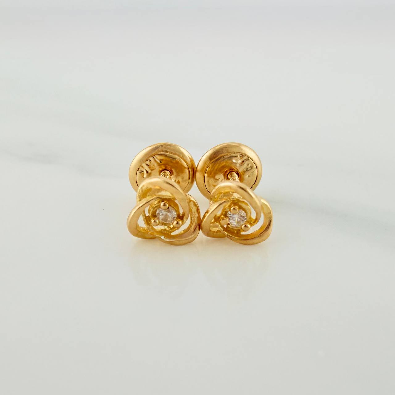Spiral Flower Stud Earrings 0.75gr / 3.46mm Yellow Gold 18K &