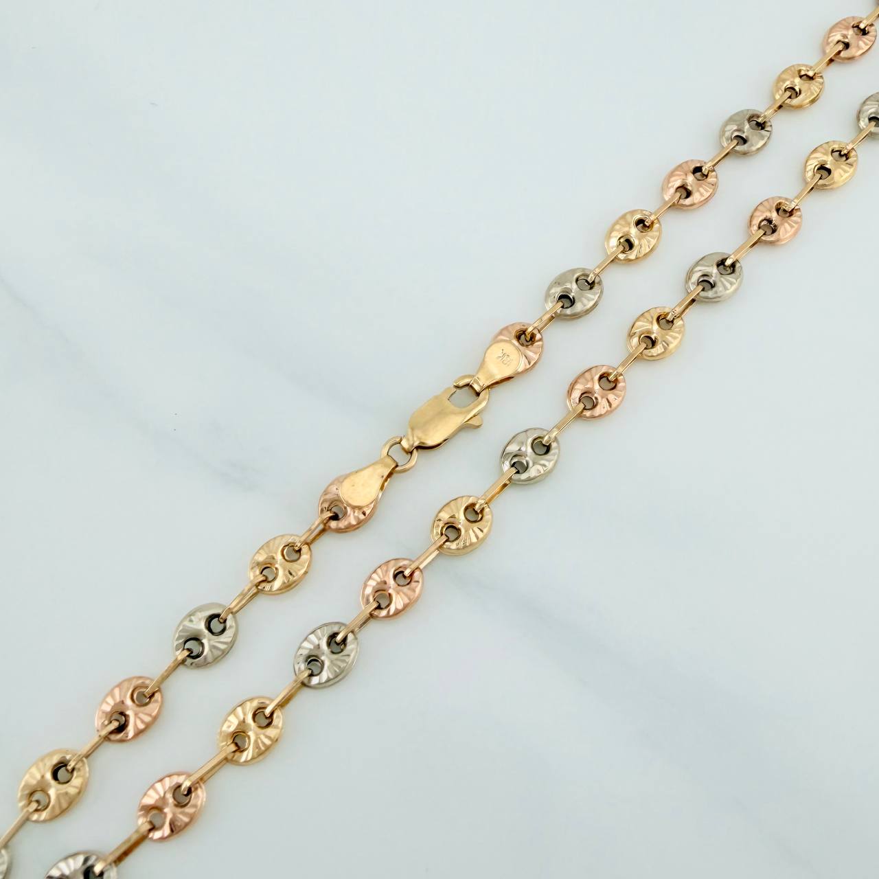 Rustic Chain Gc 9.75 g / 18 in / 4.8 mm Three Golds 18K