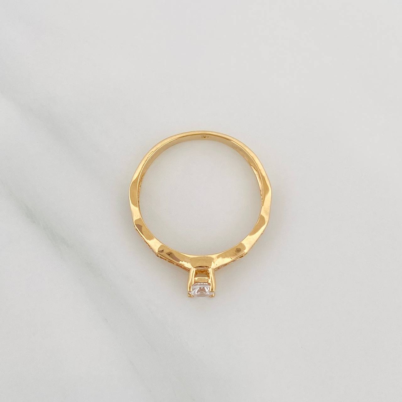 Solitaire Ring 2.1 g / T6 3/4 Yellow Gold 18K
