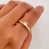 Solitaire Ring 2.1 g / T6 3/4 Yellow Gold 18K