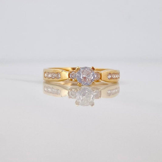 Trio Solitaire Ring 3.05 g / T7 1/4 Yellow Gold 18K