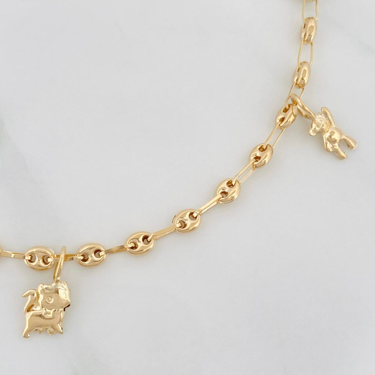 Tobillera GC 4.4g / 10 3/4 in / 3.34mm Oro Amarillo 18K