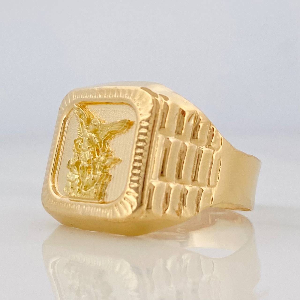 Anillo Arcangel San Miguel 3.45g / T10 Oro Amarillo 18K