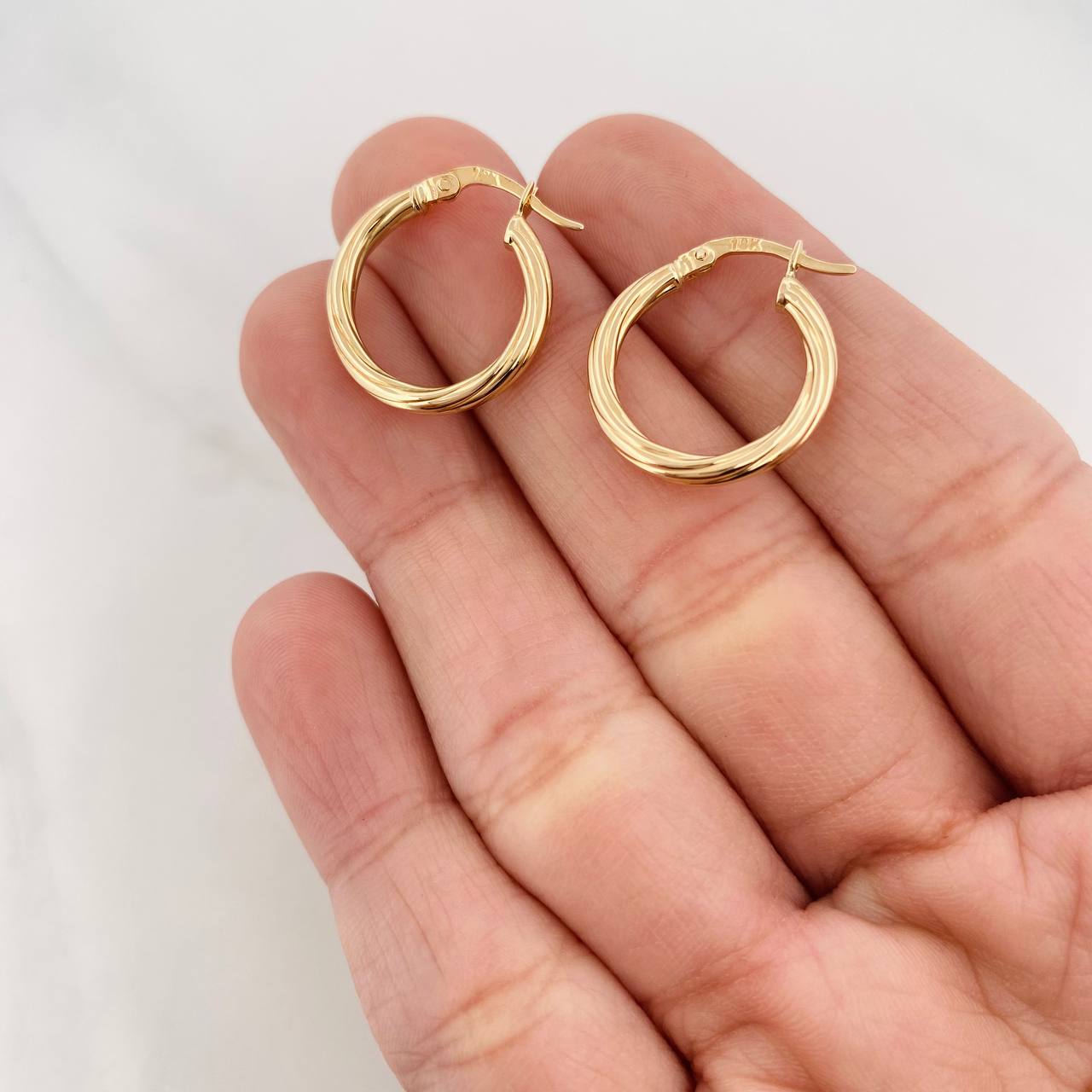 Hoop Earrings Arielle 1g / 1/2 in Yellow Gold 18K
