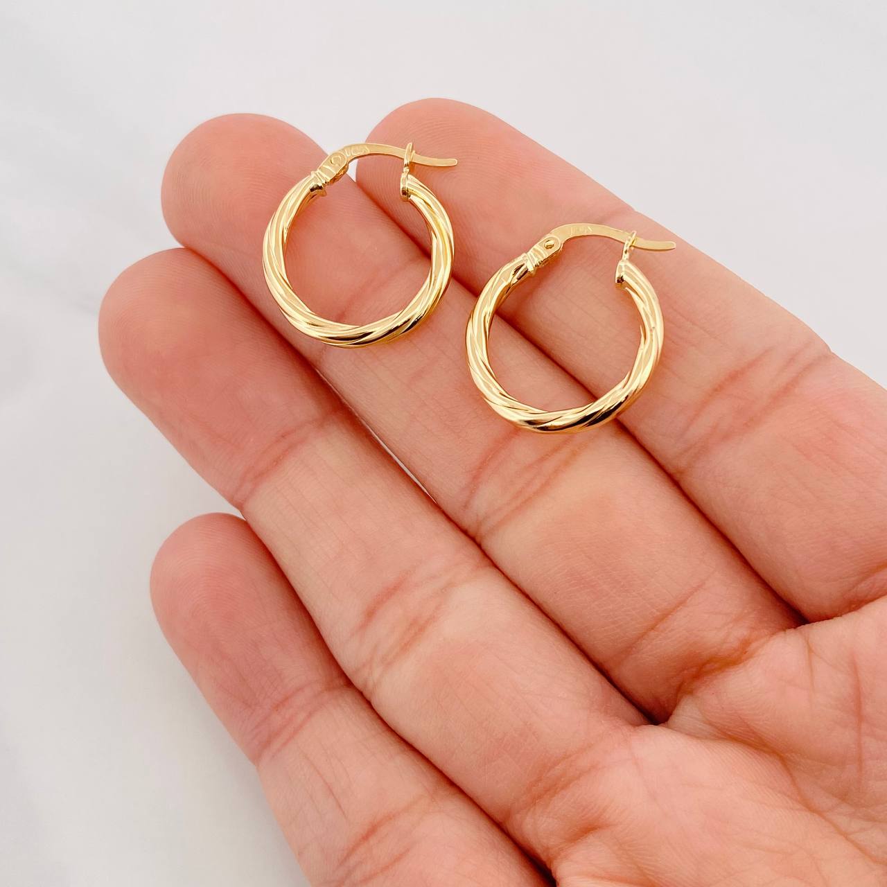 Candongas Ivy 1.35g / 3/4 in Oro Amarillo 18K