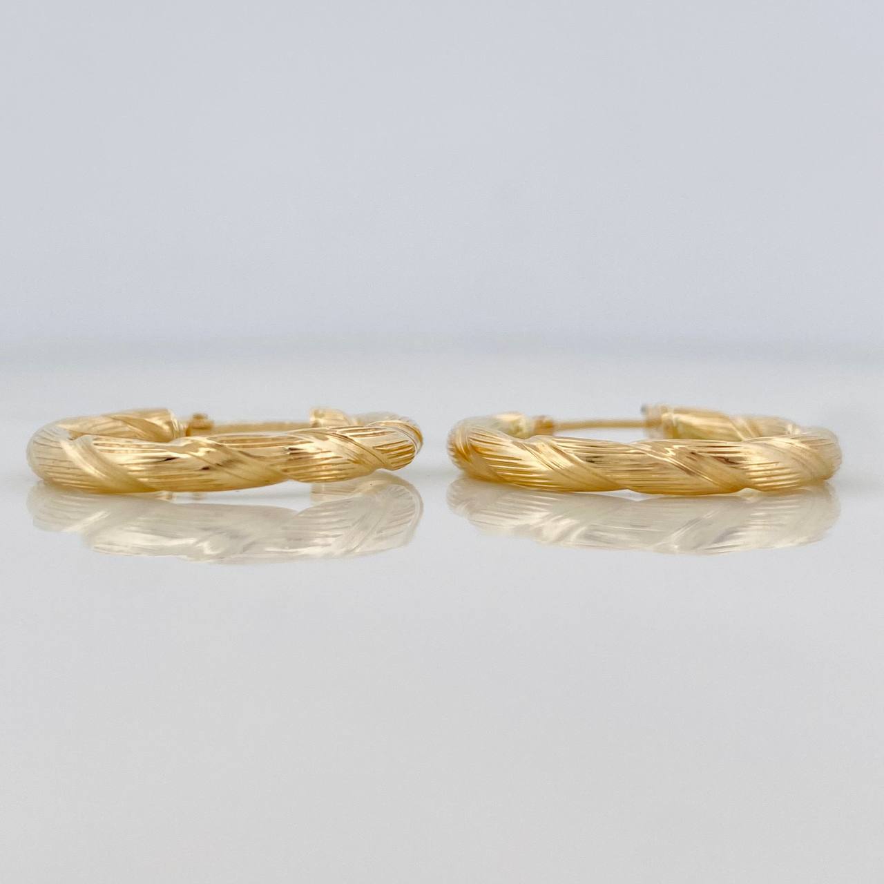 Candongas Rox 2.15g / 1 in Oro Amarillo 18K