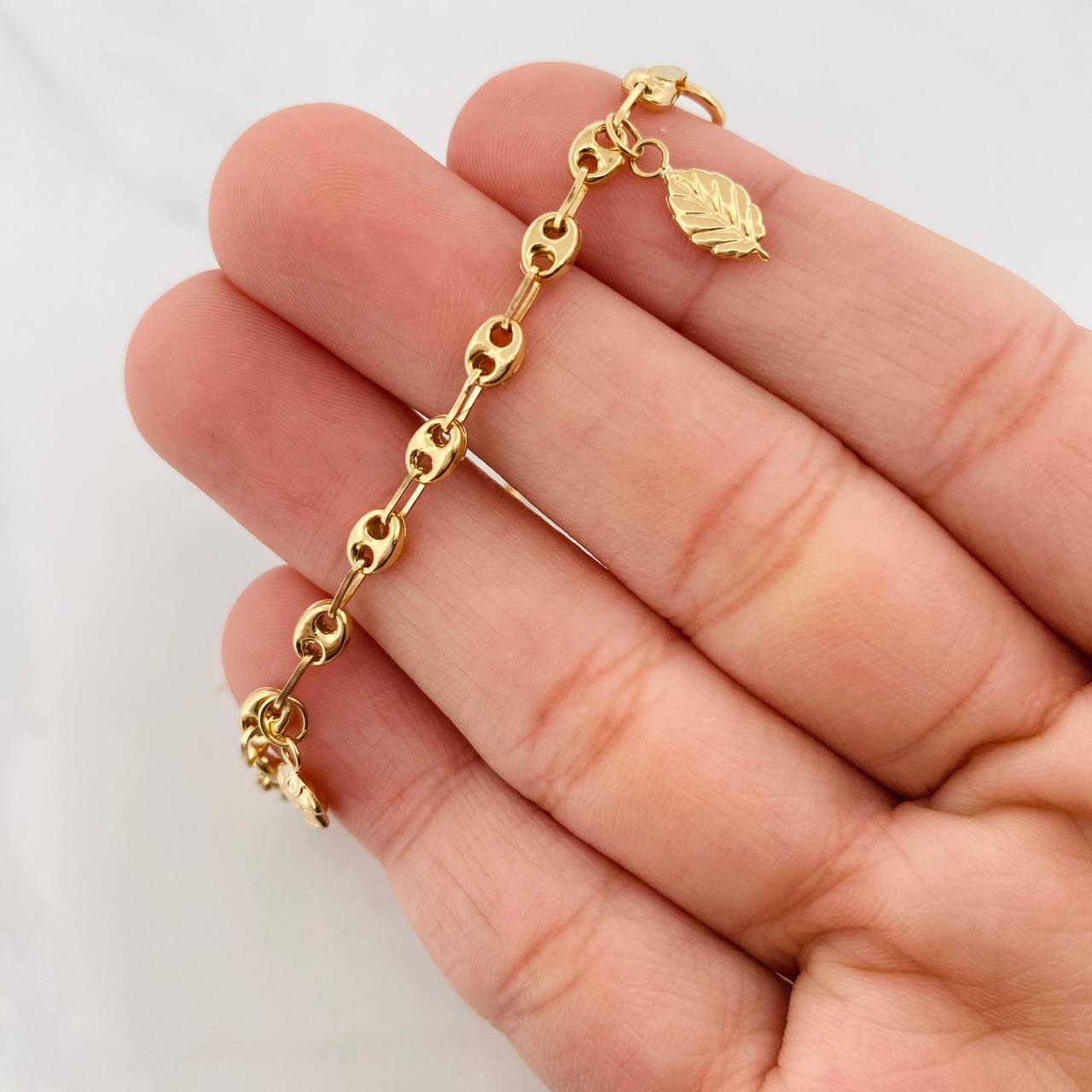 Tobillera GC 4.05g / 9 1/2 in / 3.63mm Oro Amarillo 18K