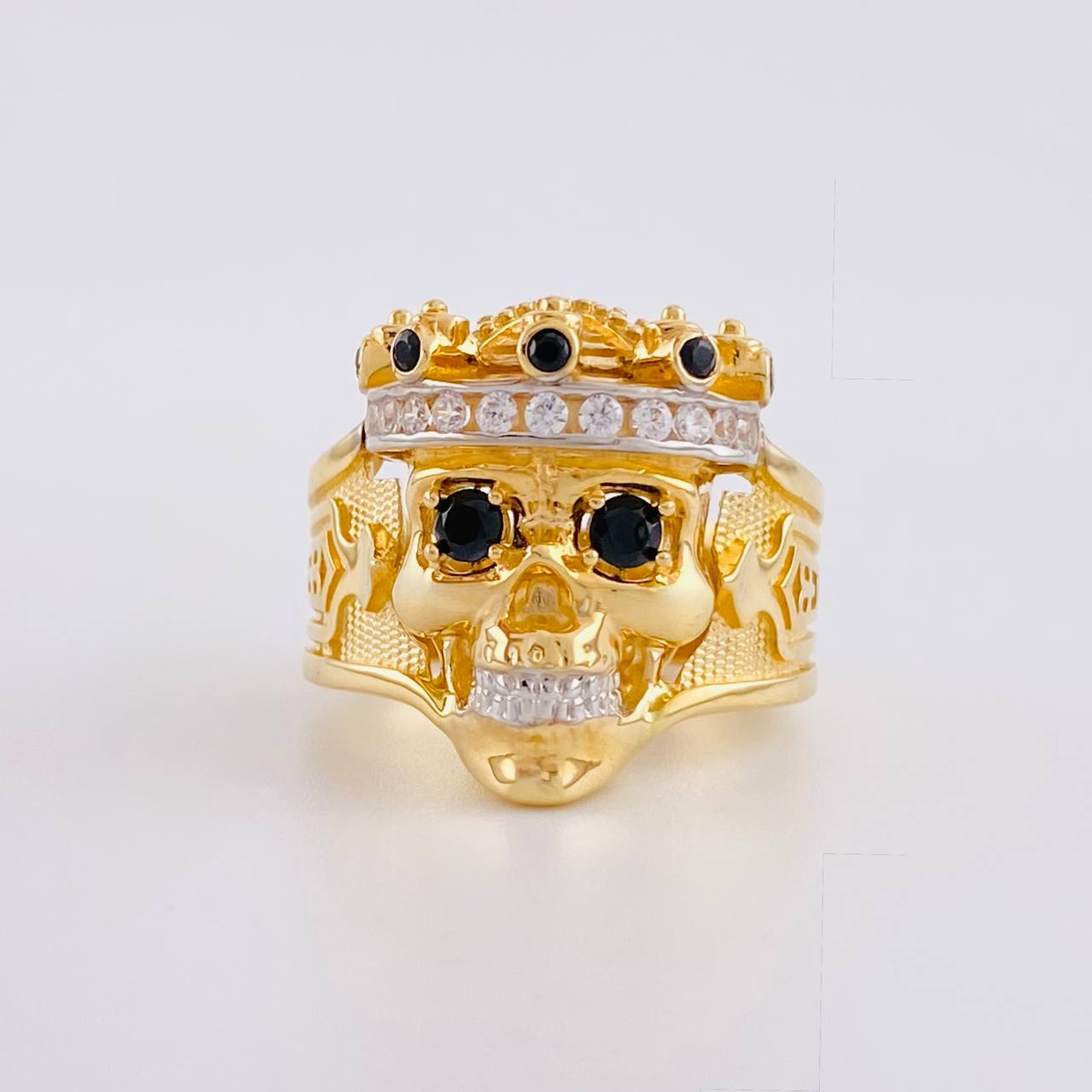 Anillo Calavera 15.05g / T9 1/4 Dos Oros Amarillo Blanco 18K