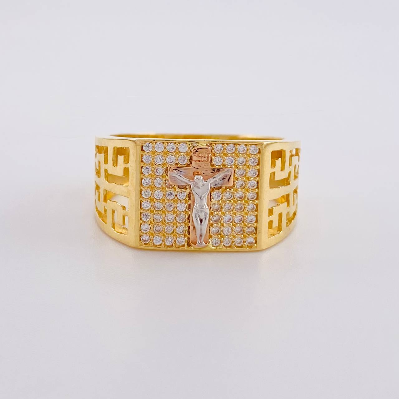 Anillo Tribal Cruz Cristo 6.35g / T10 1/4 Tres Oros 18K