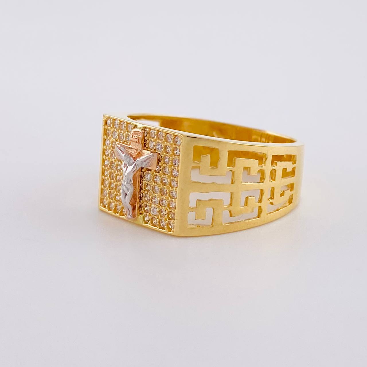 Anillo Tribal Cruz Cristo 6.35g / T10 1/4 Tres Oros 18K
