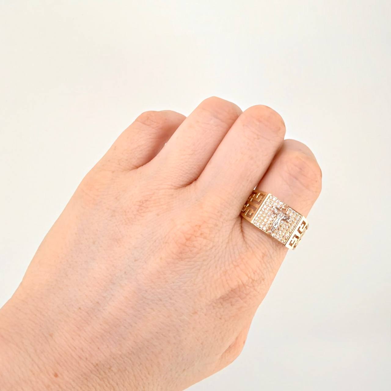 Anillo Tribal Cruz Cristo 6.35g / T10 1/4 Tres Oros 18K