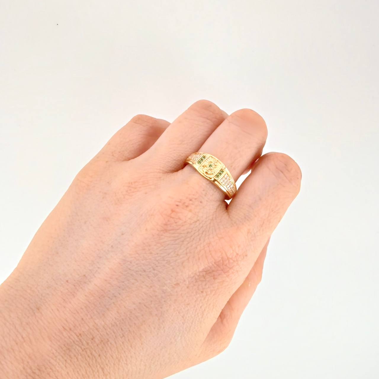 Anchor Ring 3.8g / T9 Yellow Gold 18K