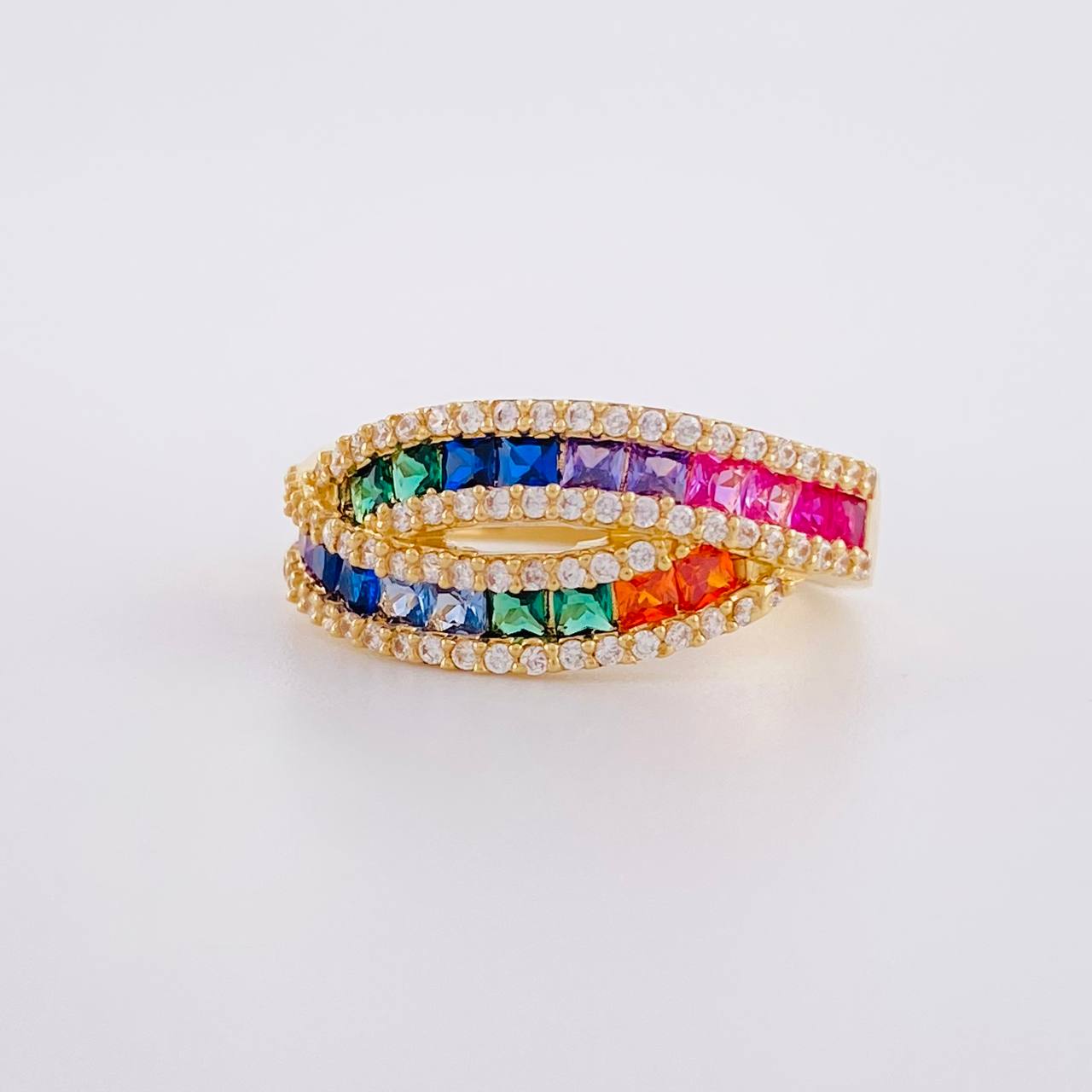 Cross Channel Ring 4.15g / Size 7 3/4 Yellow Gold 18K
