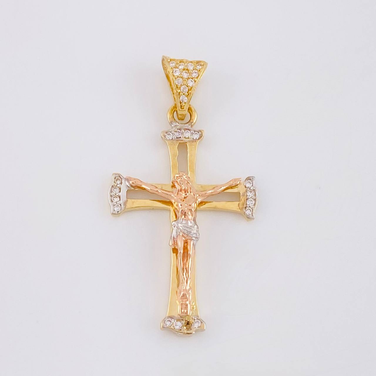 Dije Cruz Cristo 2.7g / 1 1/2 in Tres Oros 18K