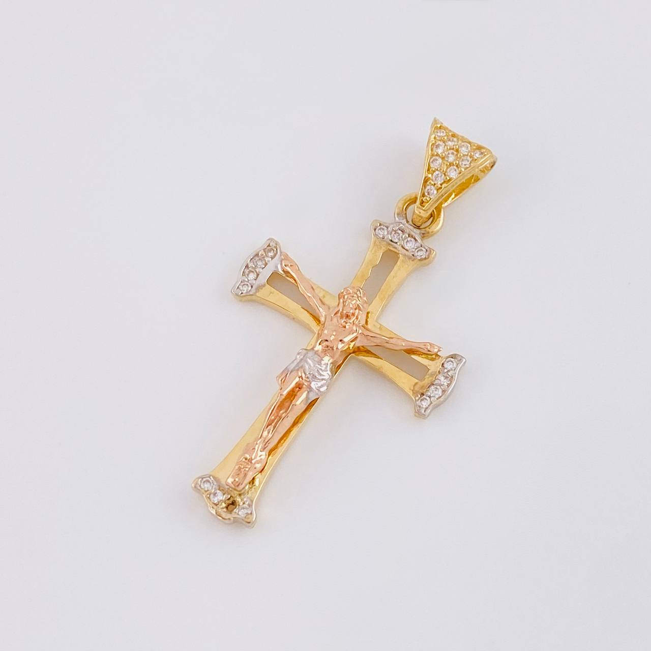 Dije Cruz Cristo 2.7g / 1 1/2 in Tres Oros 18K